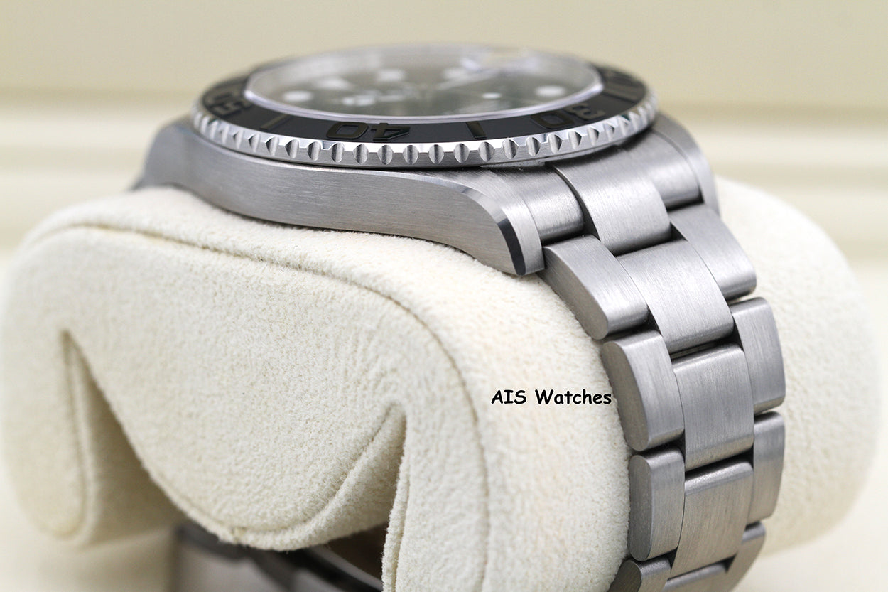 Rolex Yachtmaster 226627 Titanium 42MM 2026 Box & Papers