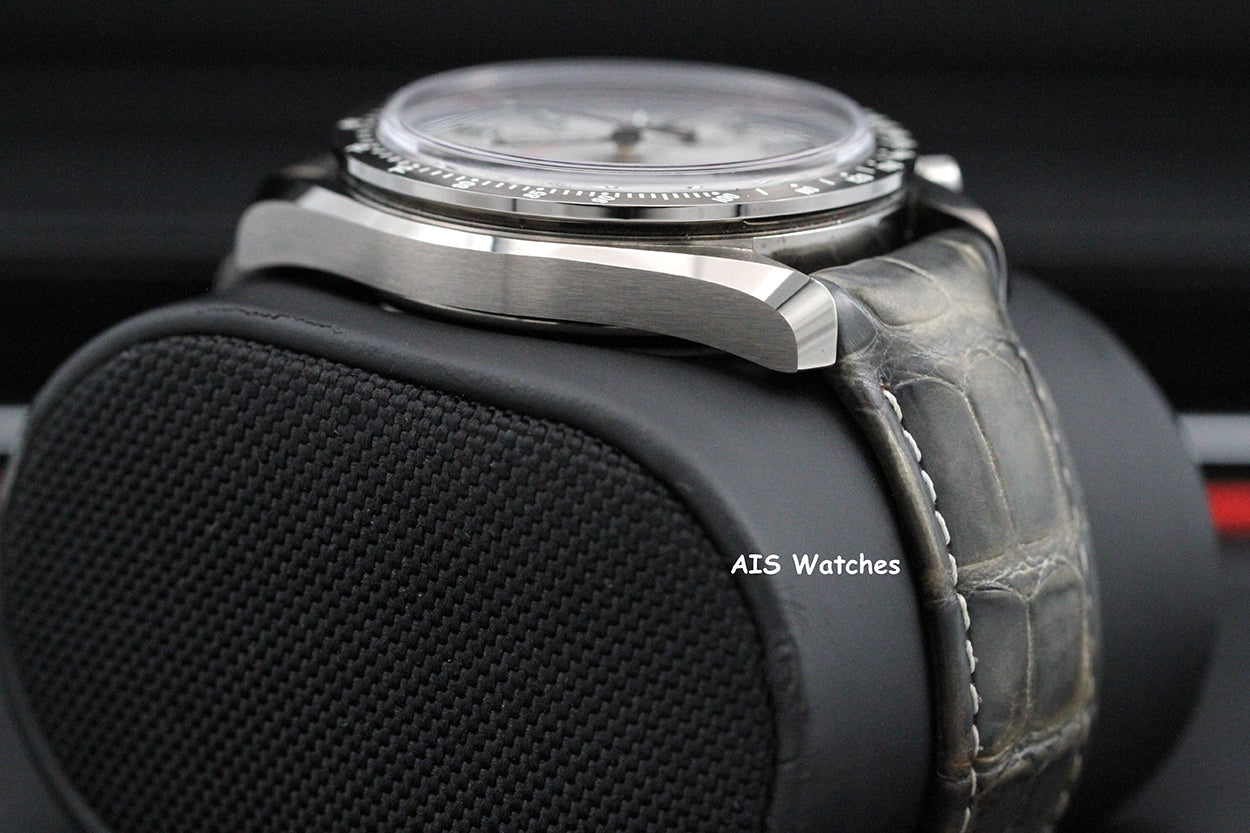 Omega Speedmaster Moonwatch 311.93.44.51.99.002 Grey Side Of The Moon 2019 B&P