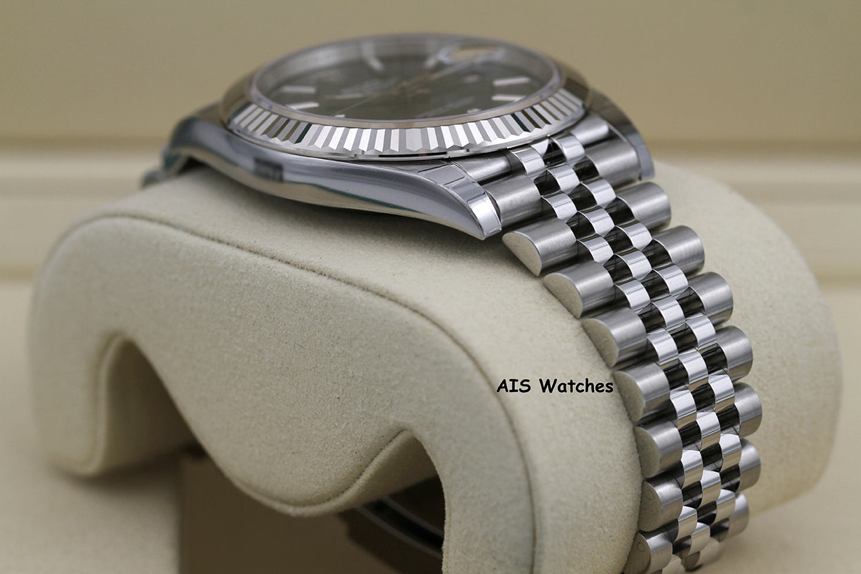 BNIB Rolex Datejust 41MM 126334 Green Stick Dial Jubilee Box & Paper