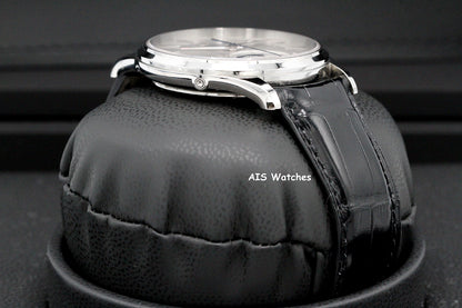 Jaeger-LeCoultre Q1368430 Master Ultra Thin Moon 39MM Stainless Steel Silver Dial B&P