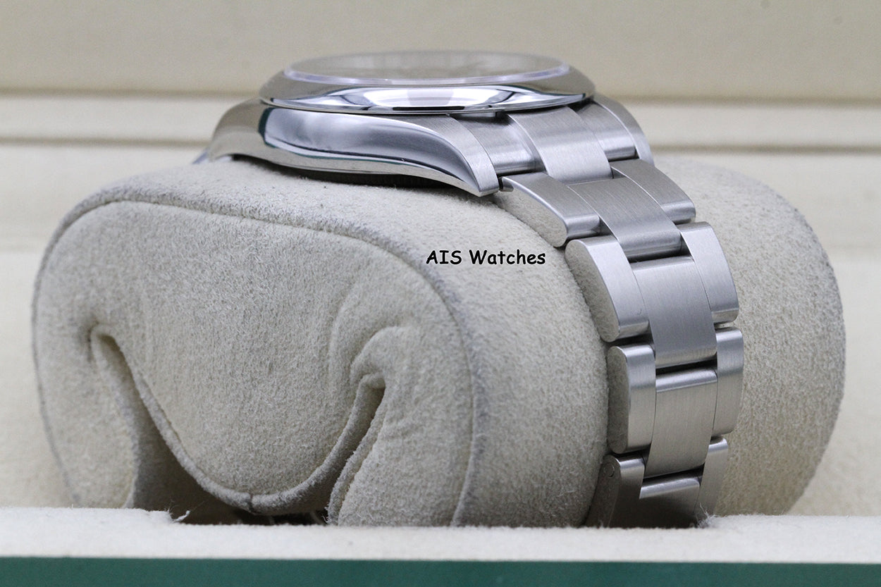 Rolex 124200 Oyster Perpetual 34 MM Blue Dial 2021 Box & Papers