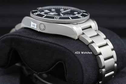 BNIB/NOS Tudor Pelagos 25600TN Black Dial Titanium 2023 Box & Papers