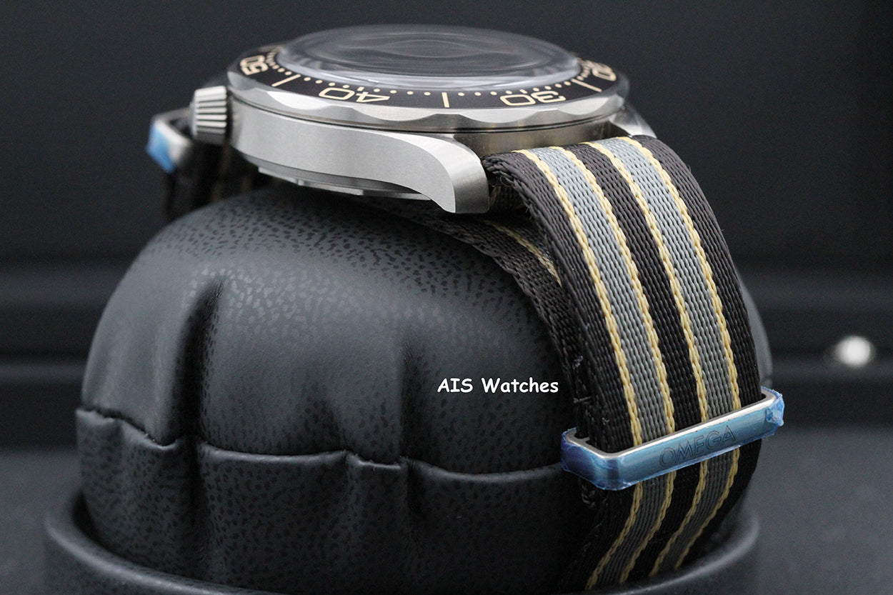 NOS Omega Seamster Diver 300M No Time to Die 007 James Bond 210.92.42.20.01.001