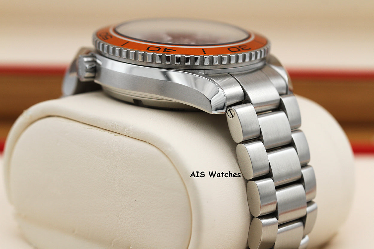 Omega Seamaster Planet Ocean 232.30.42.21.01.002 42MM 600M Orange Bezel B&P