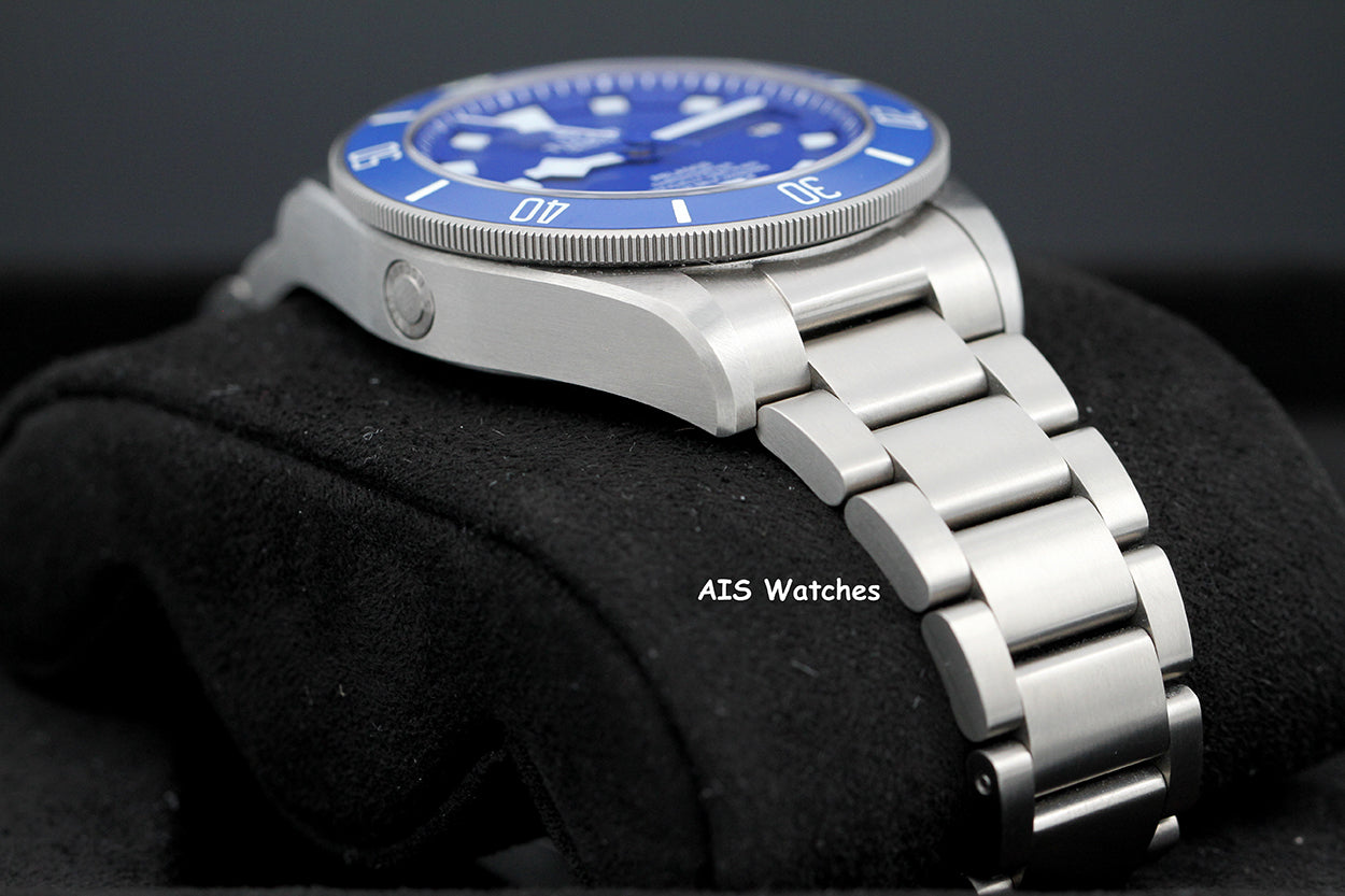 Tudor Pelagos 25600TB Blue Dial Titanium Box & Papers