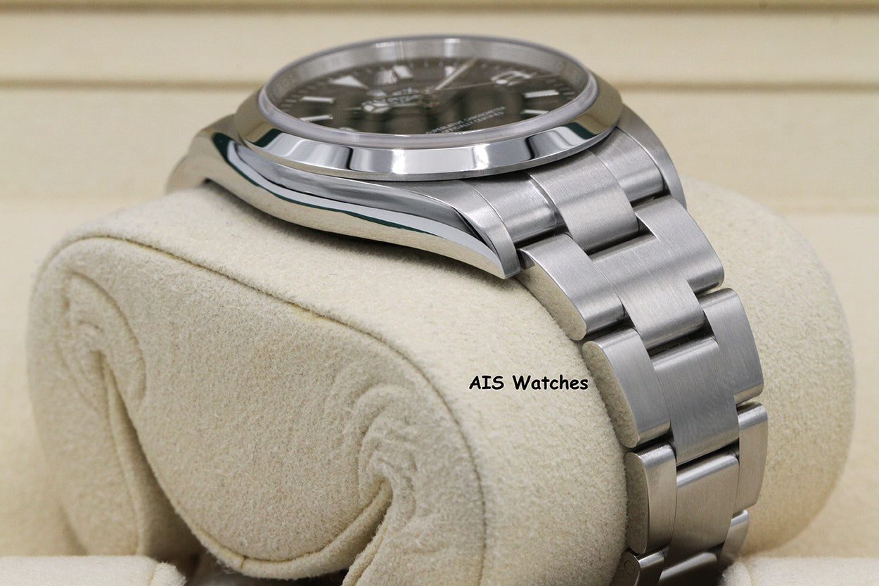 Rolex Explorer 124270 36MM 2025 Box & Papers