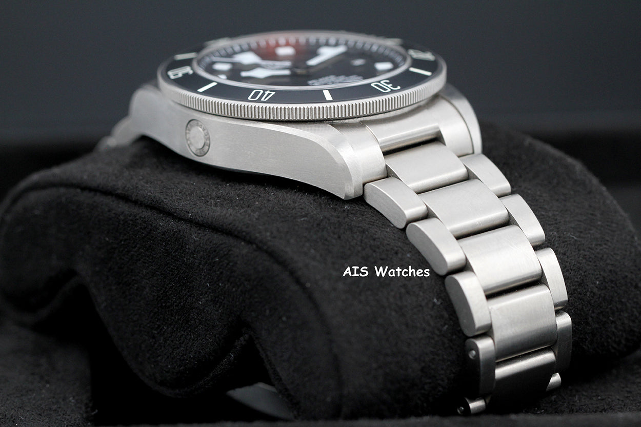 Tudor Pelagos 25600TN Black Dial Titanium Box & Papers