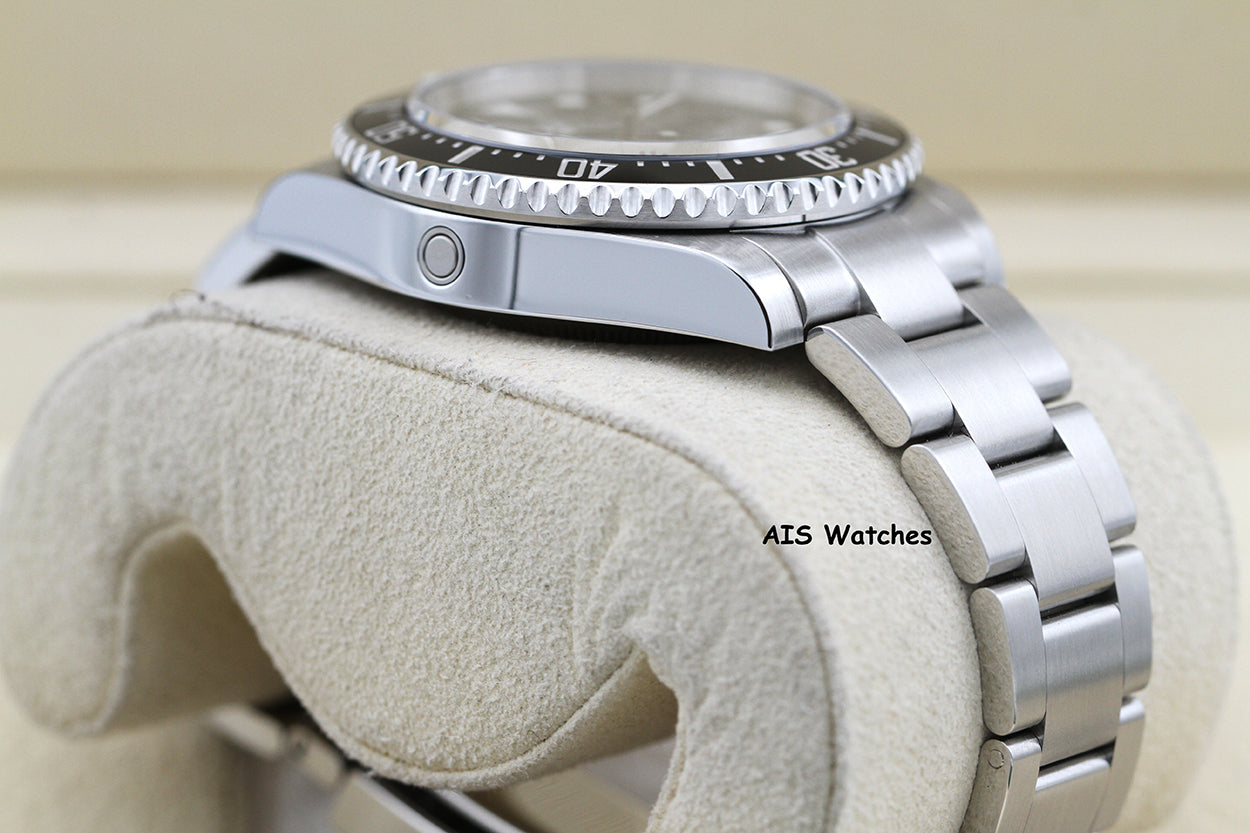 Rolex 116600 SeaDweller SD4K SD4000 2016 Box & Paper