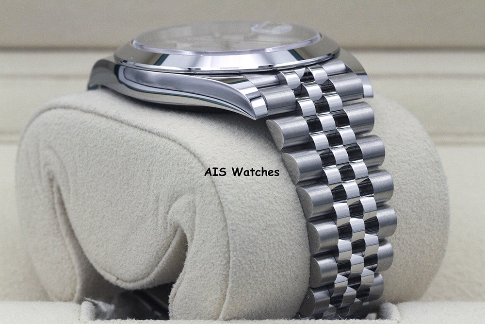 BNIB Rolex Datejust 41MM 126300 White Stick Dial Jubilee Bracelet B&P