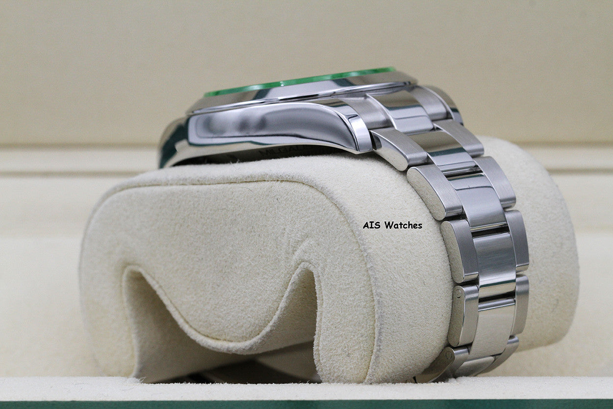 Rolex Milgauss Z-BLUE 116400GV Green Crystal Blue Dial 2021 Box & Papers