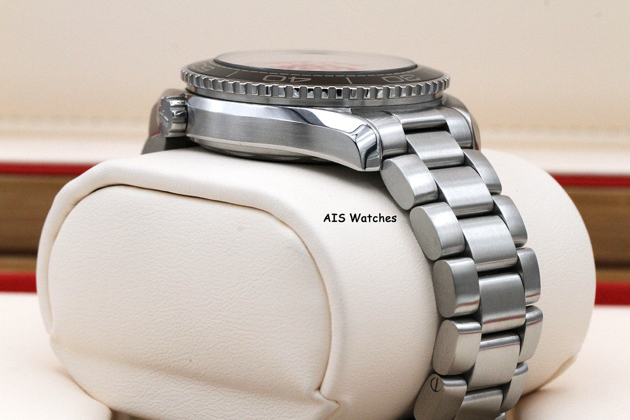 Omega Seamaster Planet Ocean 600M 215.33.40.20.01.001 39.5MM Black Dial SS B&P