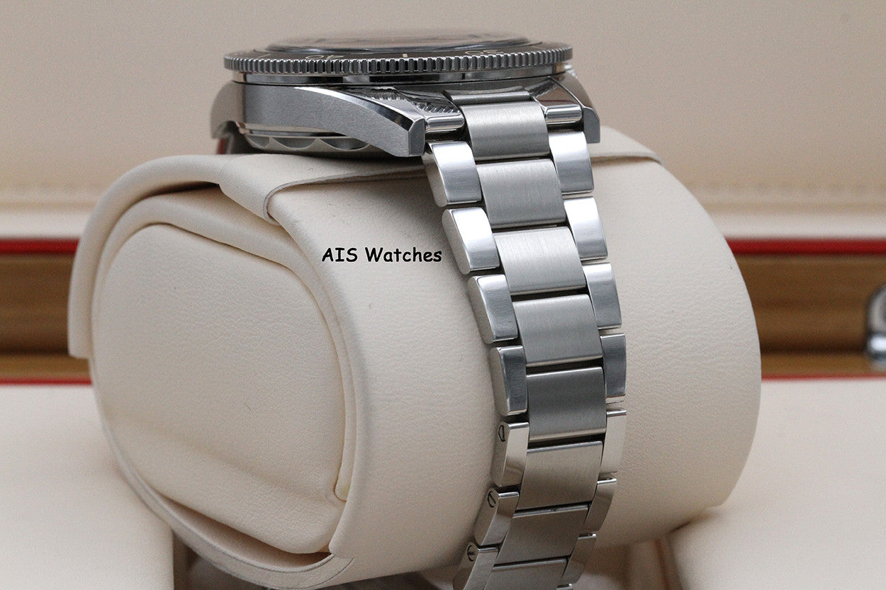 Omega Seamaster 300 Heritage Black Master Chrono 234.30.41.21.01.001 41MM 2023 B&P