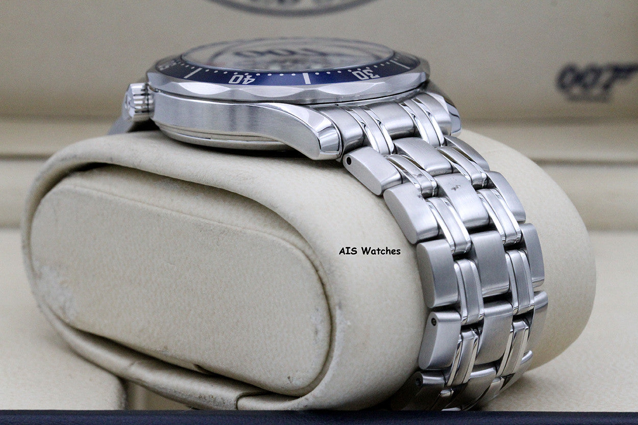 Omega Seamaster Diver 300M 41MM 2226.80.00 Casino Royale James Bond 007 B&P