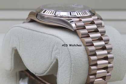 BNIB Rolex 228235 DayDate 40MM DD40 Rose Gold Olive Green Roman Dial B&P