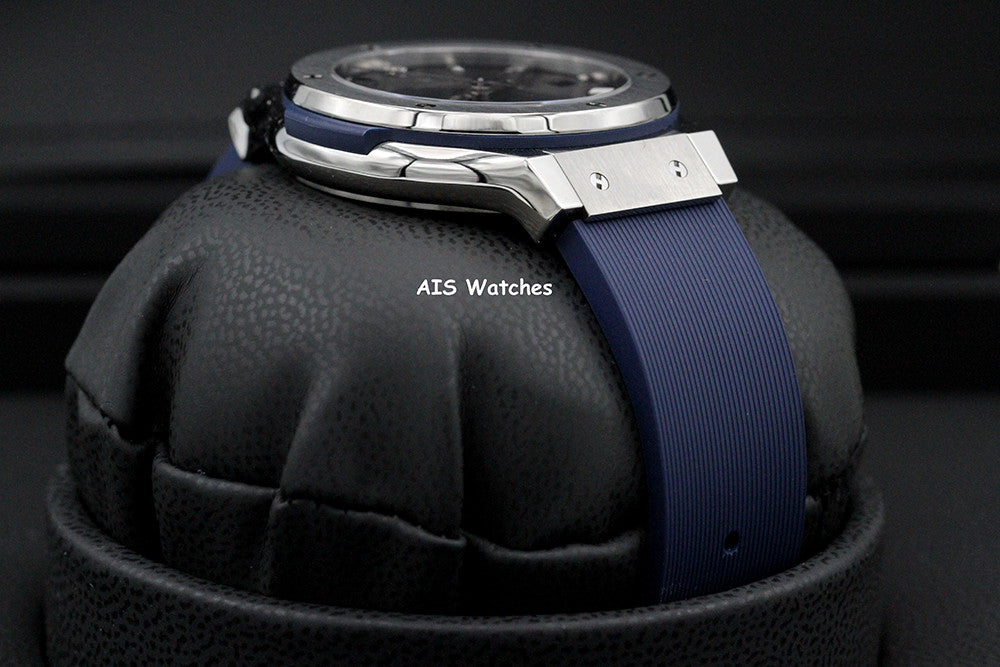 BNIB Hublot Classic Fusion Titanium 565.NX.7170.RX Blue Dial 38MM