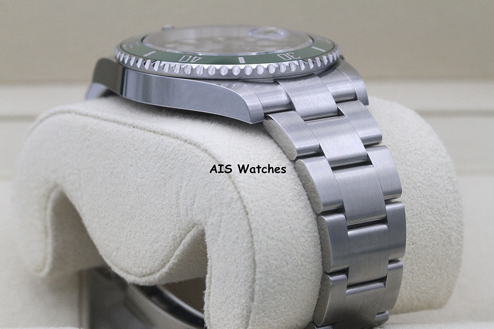 BNIB Rolex Submariner Date Ceramic Green Bezel 126610LV 41MM Box & Paper