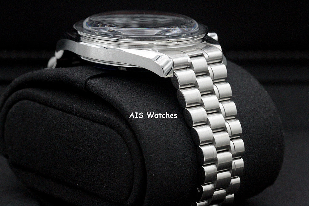 BNIB Omega SpeedMaster 3861 Moon Watch 310.30.42.50.01.001 Hesalite Crystal B&P