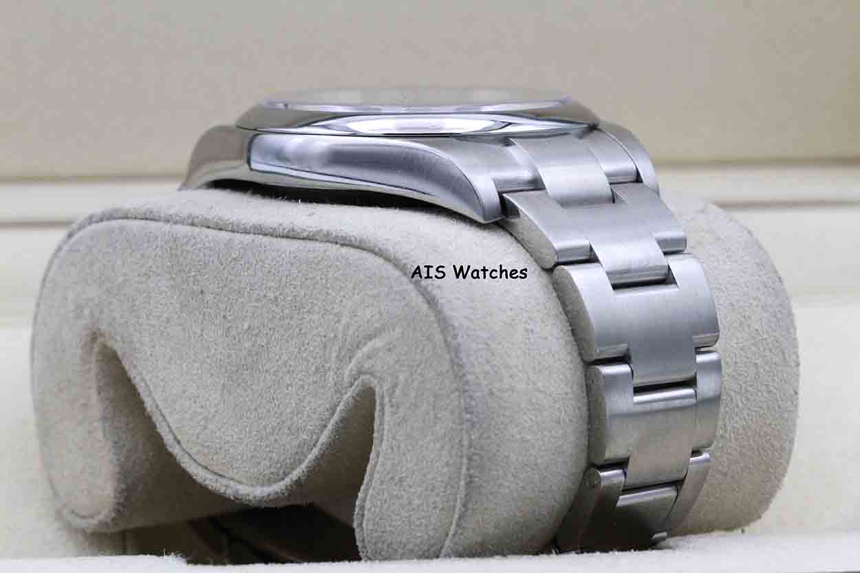 Rolex 114300 Oyster Perpetual 39MM Purple Dial 2018 Box & Papers