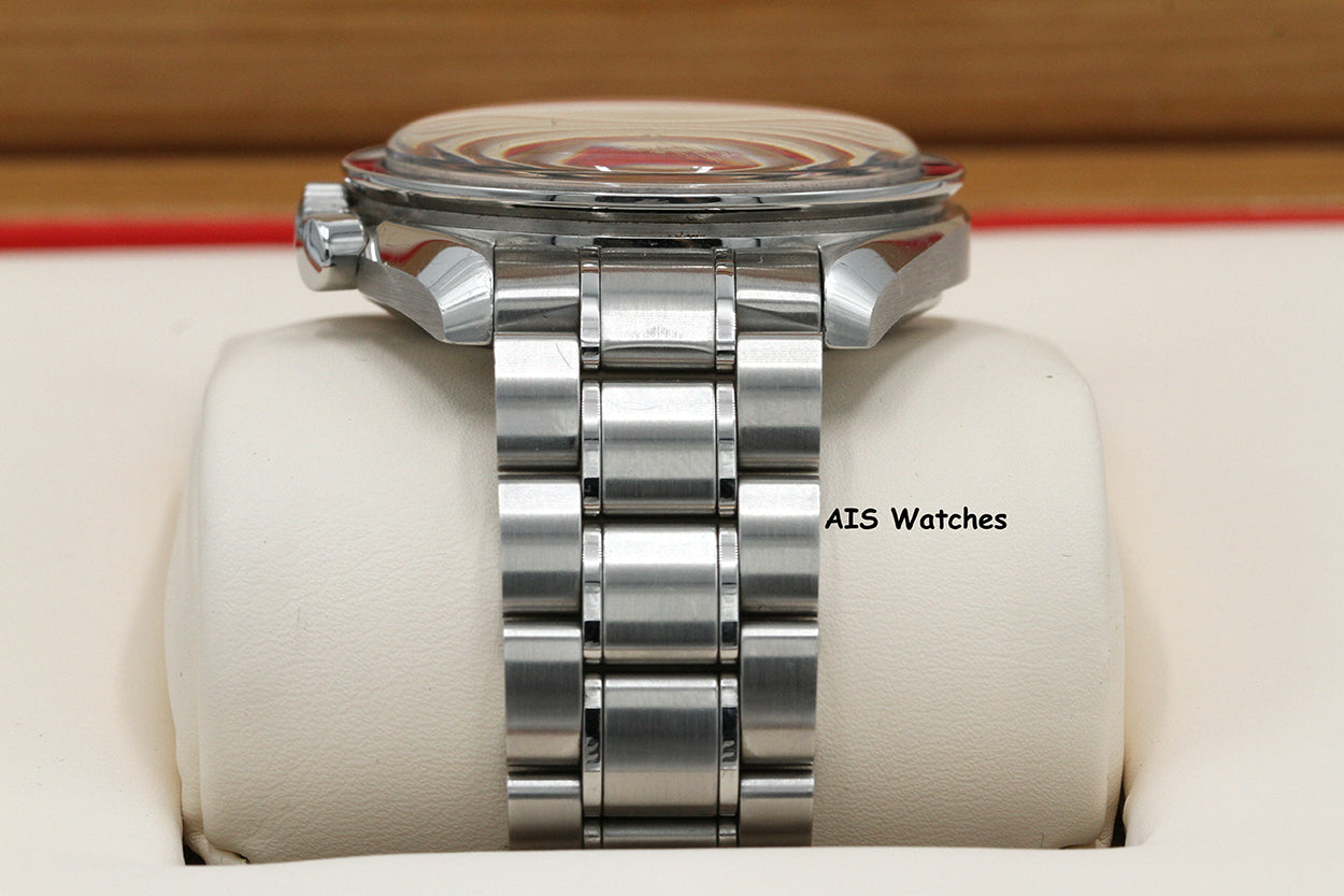 Omega SpeedMaster MoonWatch Racing TIN TIN 311.30.42.30.01.004 Box & Paper