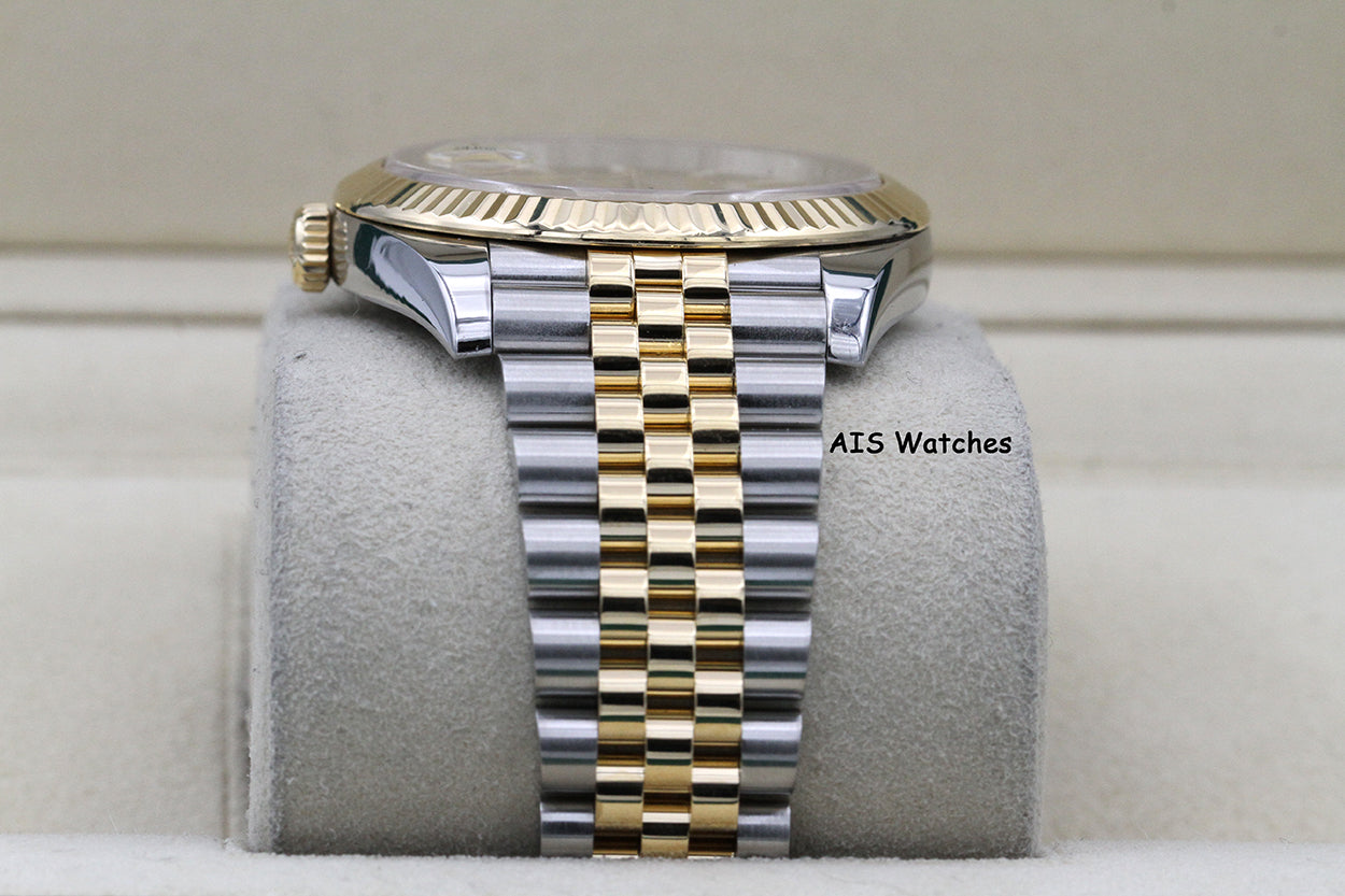 Rolex 126333 DateJust 41MM 18K YG/SS Champagne Stick Dial Jubilee Bracelet B&P