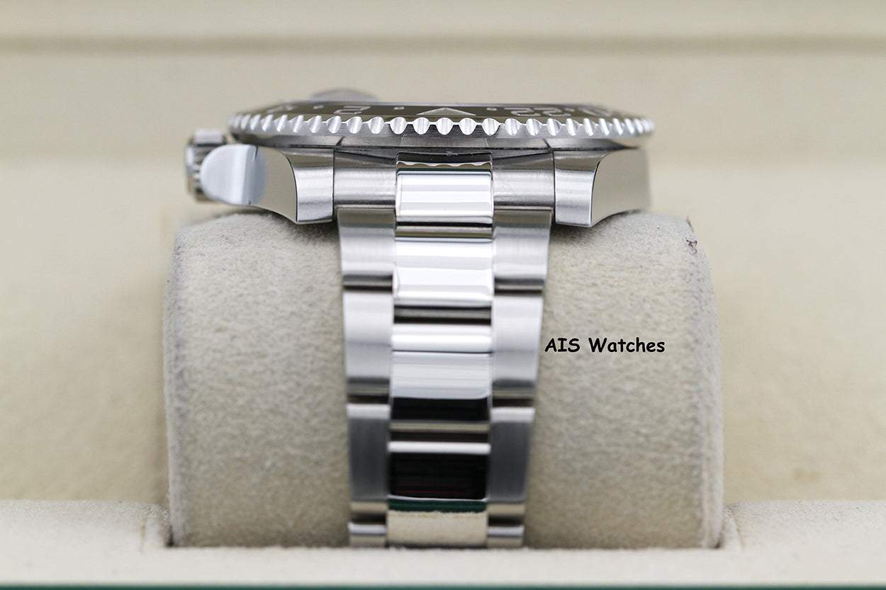 Rolex 116710LN GMT Master II Black Ceramic Insert 2016 Box & Papers