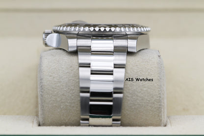 Rolex 116710LN GMT Master II Black Ceramic Insert 2016 Box & Papers