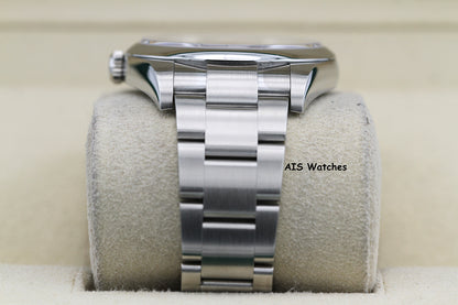 Rolex 114300 Oyster Perpetual 39MM Rhodium Dial 2018 Box & Papers