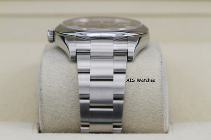 Rolex 114300 Oyster Perpetual 39MM Black Dial 2019 Box & Papers