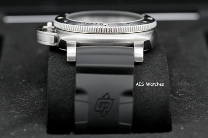 Panerai PAM 1223 Submersible 42MM 3 Days White Dial B&P