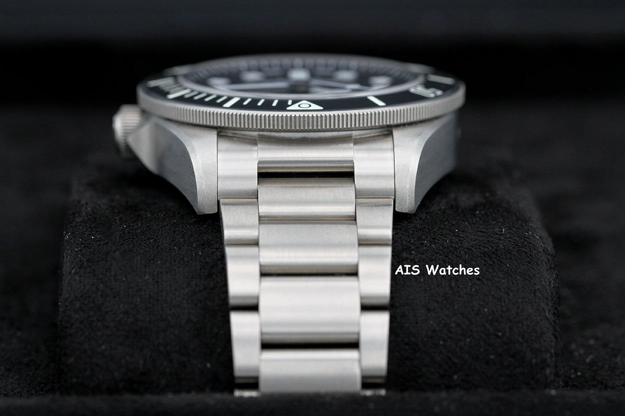 Tudor Pelagos 25600TN Black Dial Titanium Box & Papers