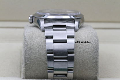 Rolex Explorer 14270 36MM U Serial