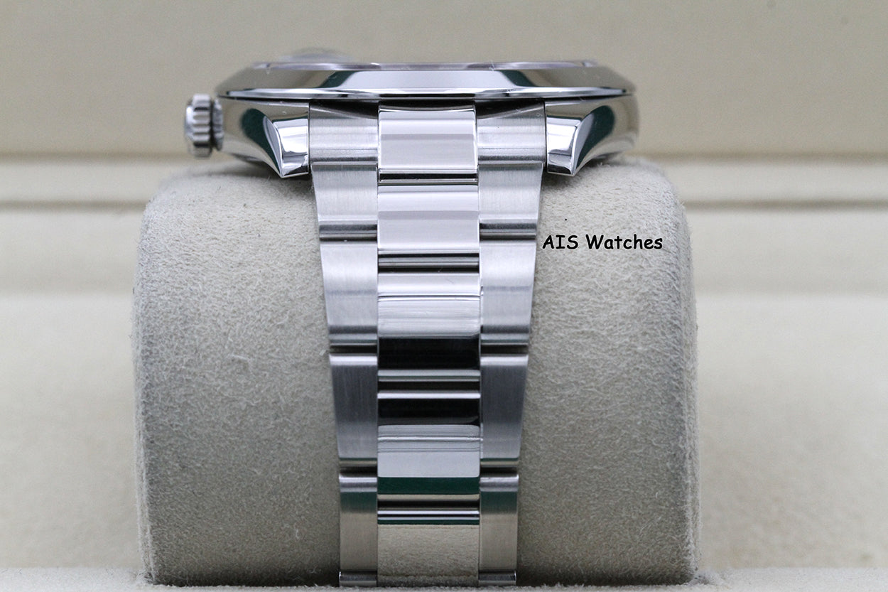 Rolex Datejust 41MM 126300 Blue Roman Dial Oyster Bracelet 2022 B&P