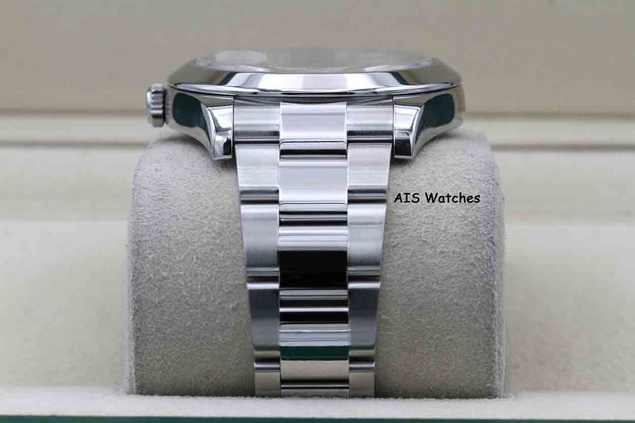 Rolex Datejust II 41MM 116300 Silver Stick Dial Stainless Steel Box & Papers