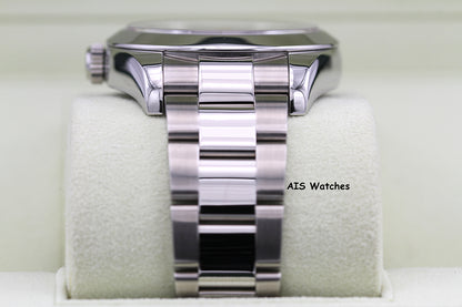 Rolex Milgauss 116400 White Dial V Serial Box & Papers
