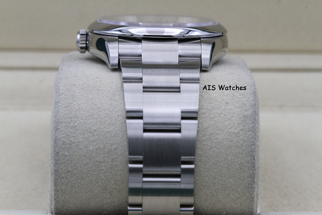 LNIB Rolex 126000 Oyster Perpetual 36MM Candy Pink Dial 2025 Box & Papers