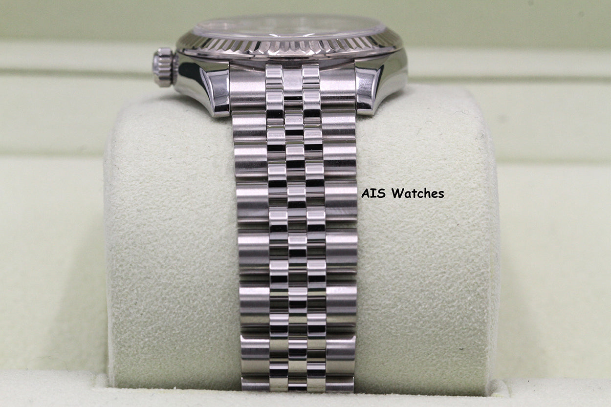 Rolex Ladies DateJust 178274 White Roman Dial 31MM Jubilee B&P