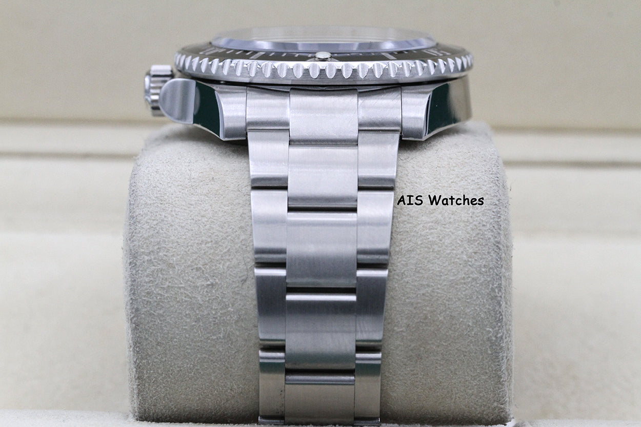 Rolex 116600 SeaDweller SD4K SD4000 2014 Box & Papers