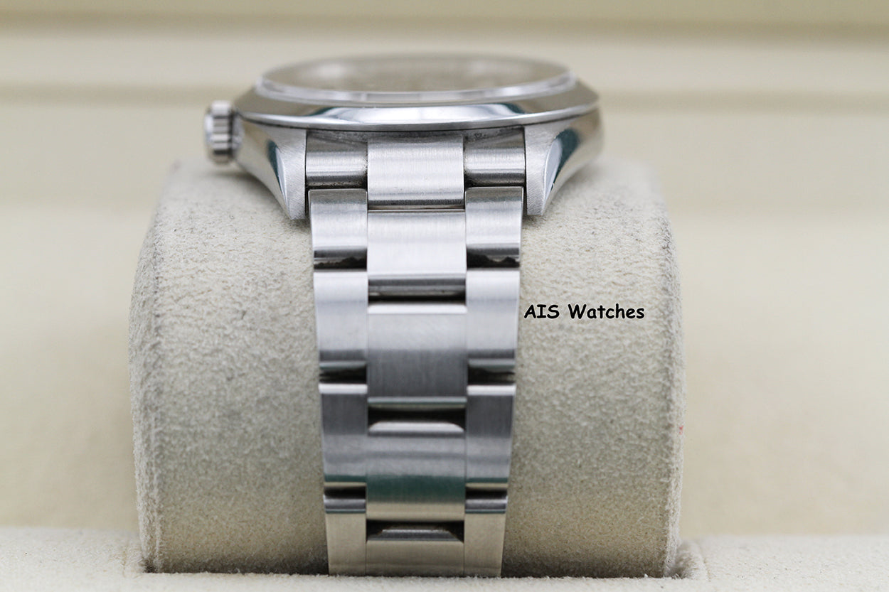 Rolex Explorer 114270 M Serial 36 MM with Papers