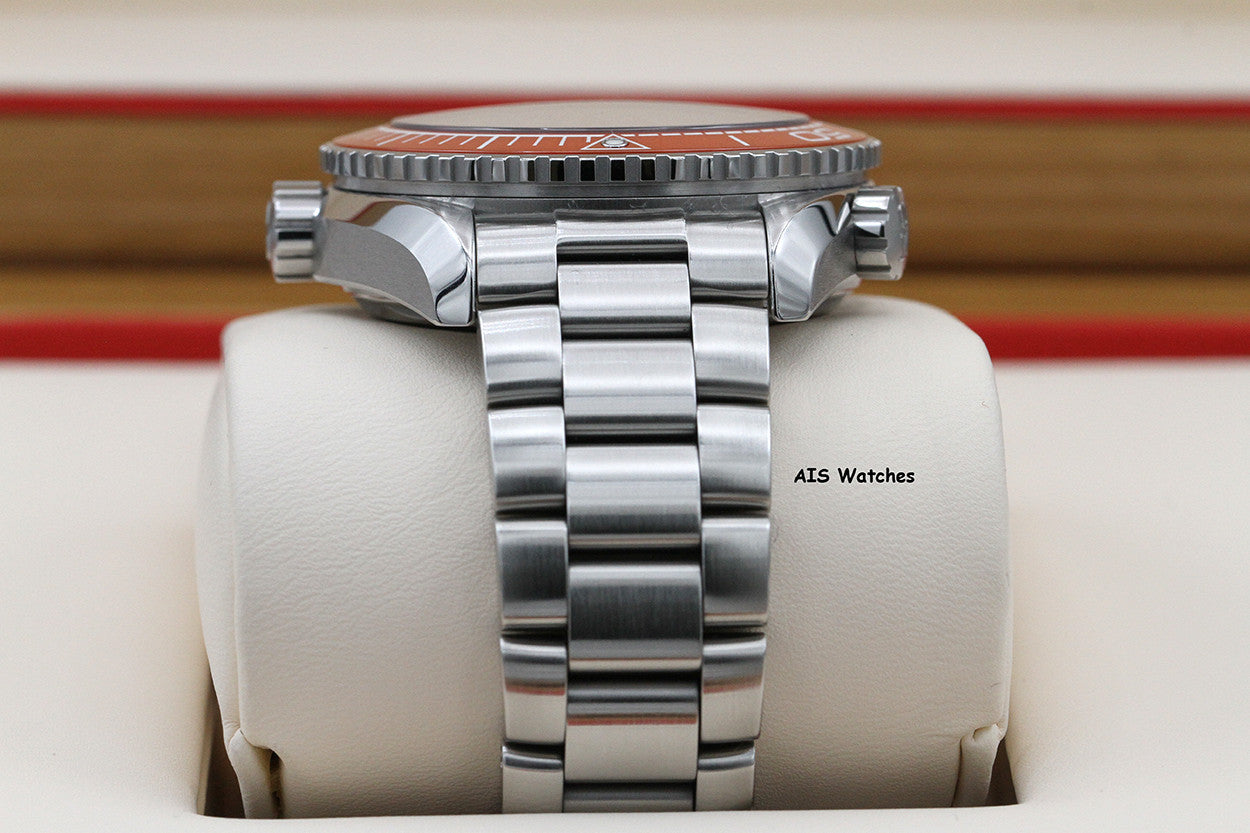 Omega Seamaster Planet Ocean 215.30.44.21.04.001 43.5MM Orange Bezel / White Dial BP