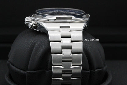 Vacheron Constantin Overseas Chronograph 42.5MM Blue 5500V/110A-B148 Box & Paper