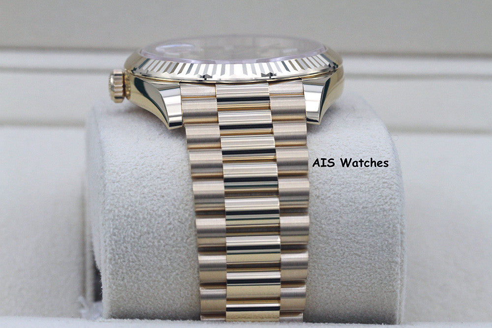 BNIB Rolex 228238 DayDate 40MM DD40 Yellow Gold Champagne Baguette Diamond Dial