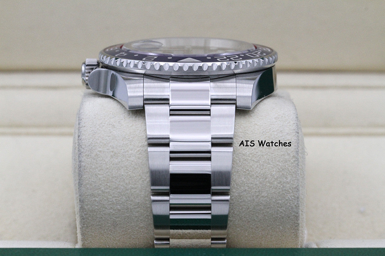 Rolex GMT Master II 126710BLRO Red Blue Pepsi Oyster Box & Paper
