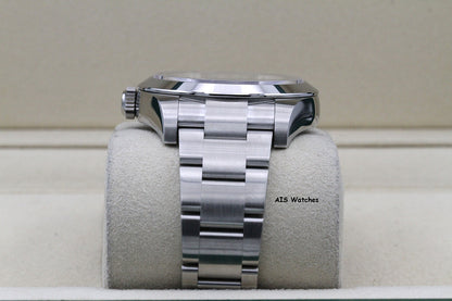 Rolex Air-King 116900 40MM Stainless Steel 2022 Box & Paper