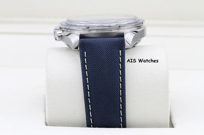 BNIB Omega SpeedMaster Moonwatch Apollo 13 Silver Snoopy 310.32.42.50.02.001 B&P