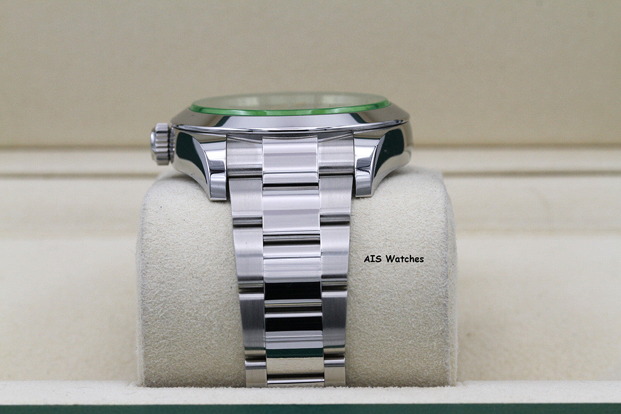 Rolex Milgauss Z-BLUE 116400GV Green Crystal Blue Dial 2021 Box & Papers