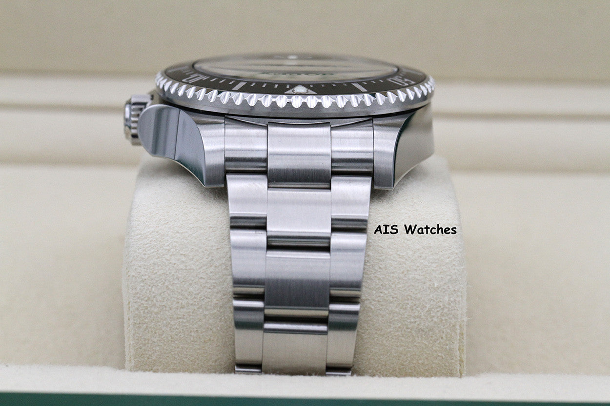 Rolex 126660 Deep Sea SeaDweller DSSD Black Dial 2022 B&P