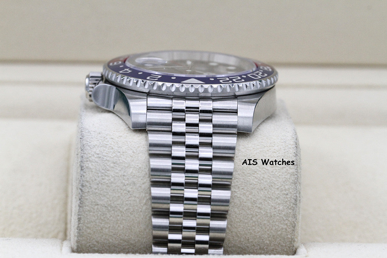 Rolex GMT Master II 126710BLRO Red Blue Pepsi Jubilee 2021 Box & Papers