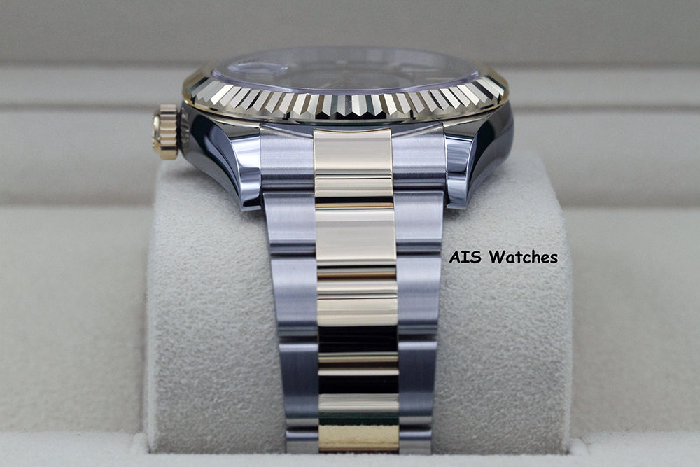 Rolex 326933 Sky-Dweller 18K Yellow Gold / Stainless Steel Black Dial B&P