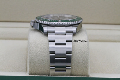 Rolex Submariner Date Ceramic Green Bezel 126610LV 41MM 2023 Box&Paper