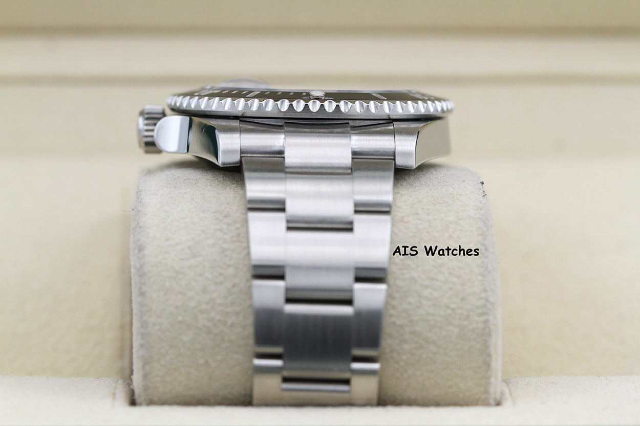 Rolex Submariner Ceramic Date 126610LN 41MM 2020 Box & Paper